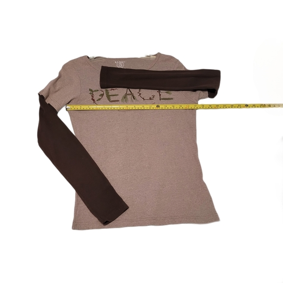 Green 3, LLC Women's Size M Long Sleeve Pullover t-shirt Peace Brown - Picture 4 of 4